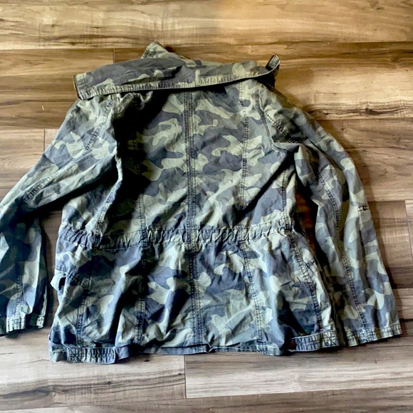 Utility camo jacket - Picture 2 of 2